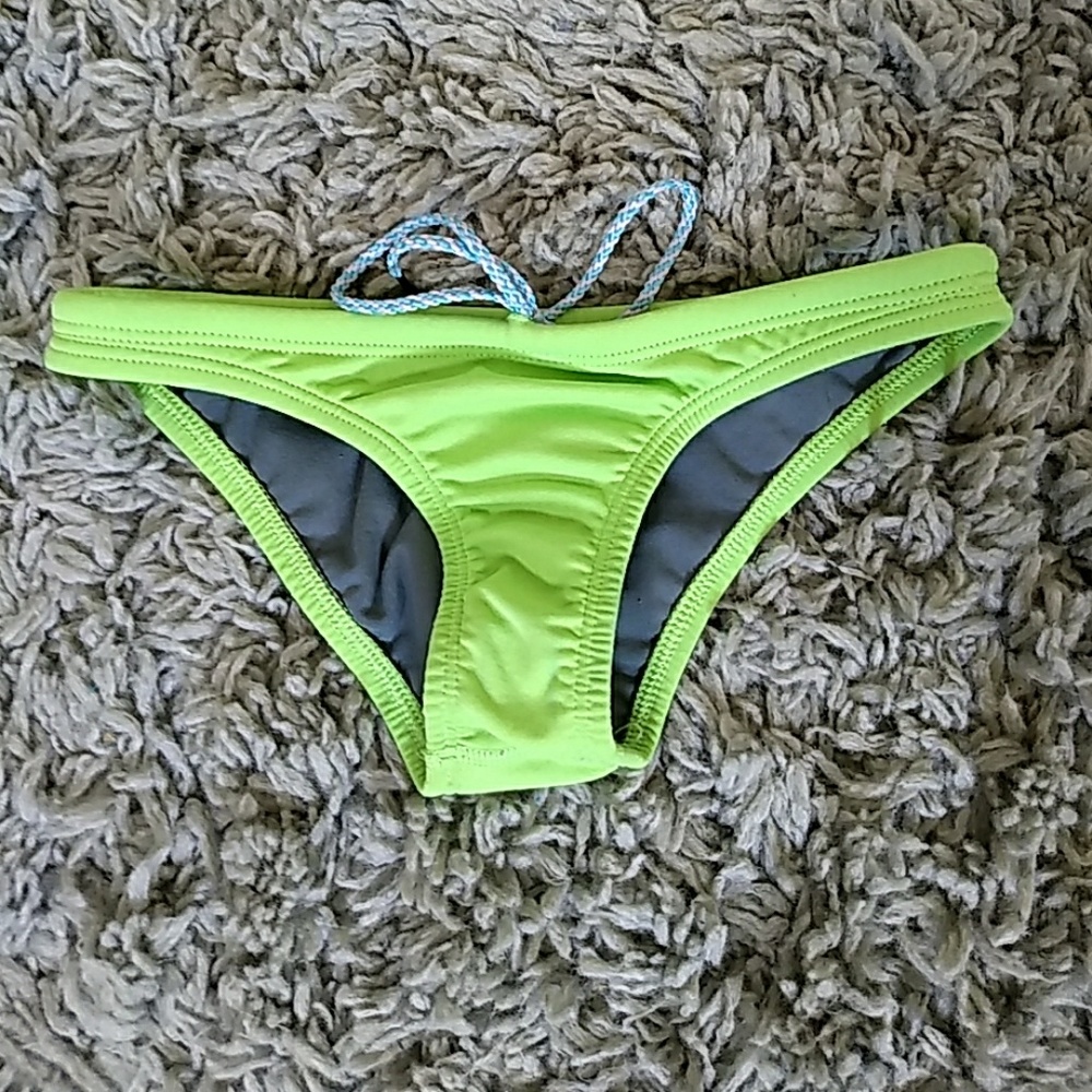 Jolyn Europe bottome Mellon